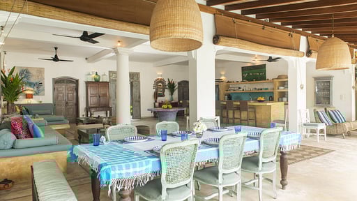 Villa Sisindu C Dining area