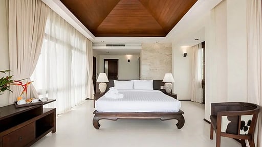 Six Hills Villa Bedroom 1