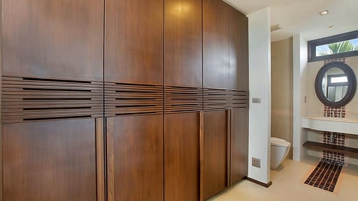 Six Hills Villa Bedroom 1