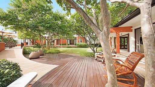 Six Hills Villa Terrace/Veranda