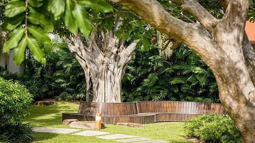 Six Hills Villa Garden