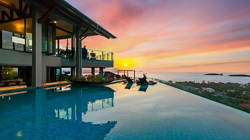 Villa Skyfall