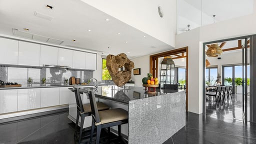 Villa Skyfall Kitchen