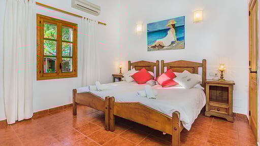 Villa Slate Bedroom 2