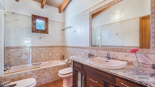 Villa Slate Bedroom 2