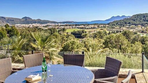 Villa Sol Naixent Terrace/Veranda