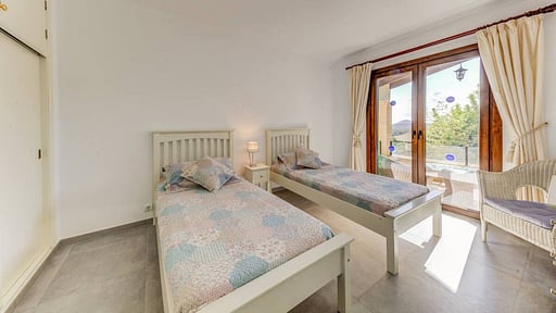 Villa Sol Naixent Bedroom 4