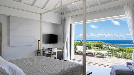 Villa Sol y Mar Bedroom 1