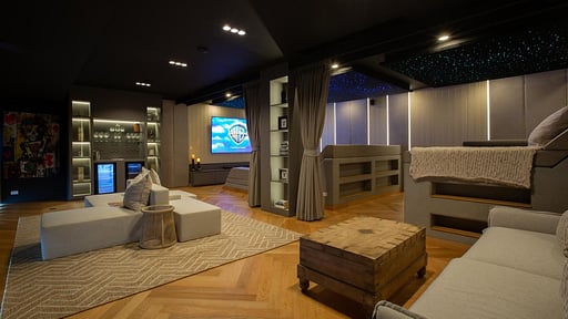 Villa Solana Media room