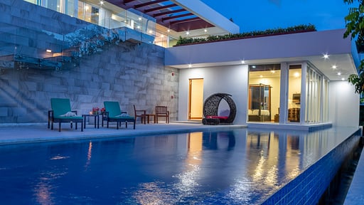 Villa Solaris Swimming pool 2