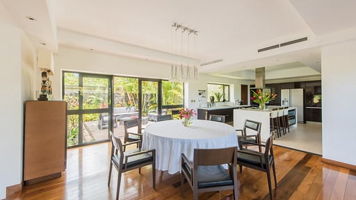 Villa Solaya Essecke