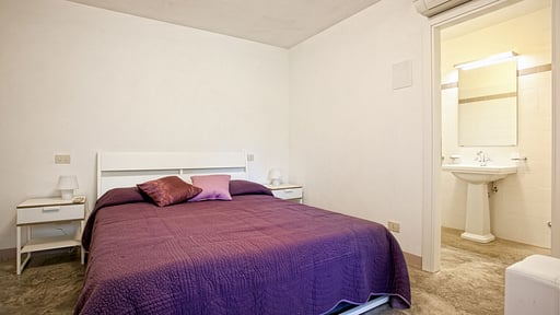 Villa Sole Bedroom 1