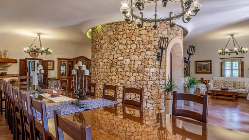 Villa Soliventia Dining area