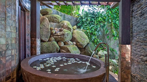 Villa Solymar Bedroom 1