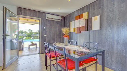 Villa Son Alcaines Dining area