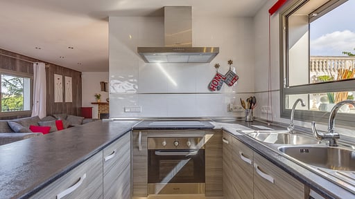 Villa Son Alcaines Kitchen