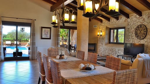 Villa Son Costa Salle à manger