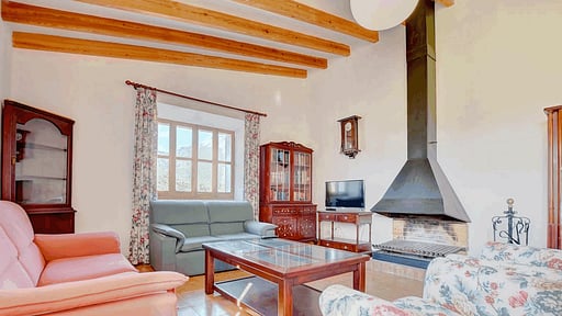 Villa Son Guinyol Living room