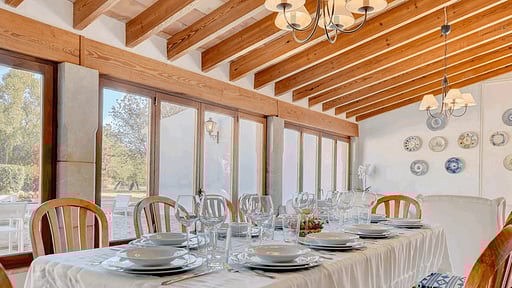 Villa Son Guinyol Dining area