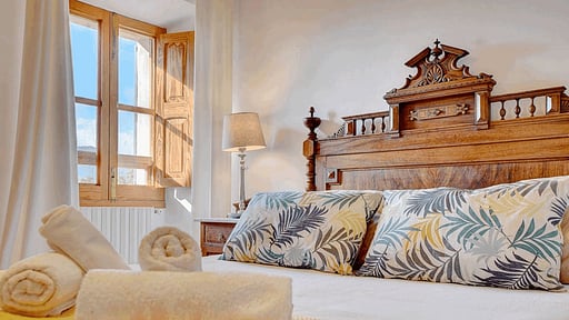 Villa Son Guinyol Bedroom 2