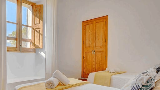 Villa Son Guinyol Bedroom 5
