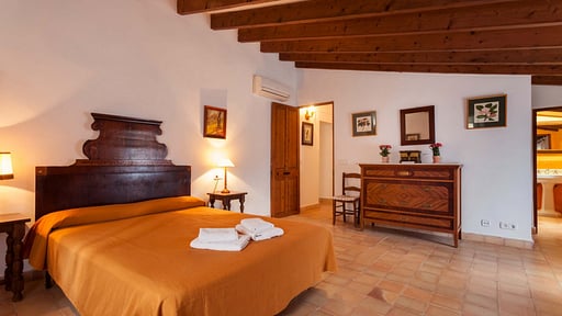 Villa Son March Petit Chambre 1