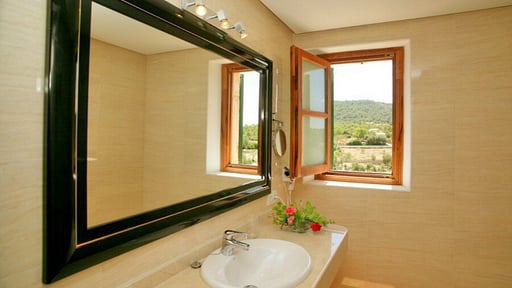 Villa Son March Petra Bedroom 4