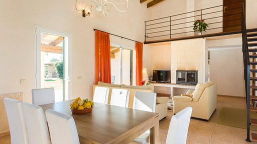 Villa Son Pere Dining area