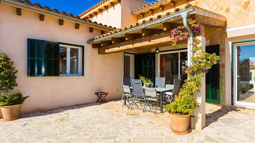 Villa Son Pere Dining area
