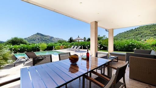 Villa Son Rotger Dining area