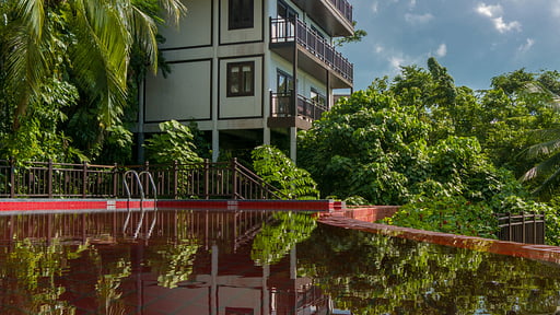 Villa Sonthaya Бассейн 2