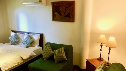 Villa Sonthaya Спальня 5