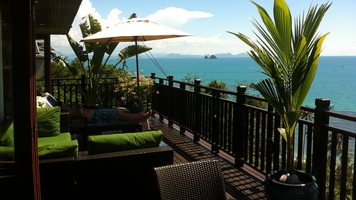 Villa Sonthaya Терраса/веранда