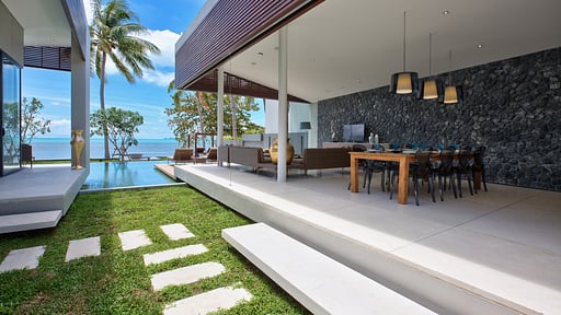 Villa Soong Dining area