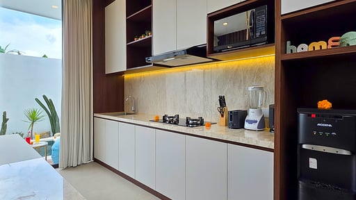 Villa Sorano Seminyak Cucina