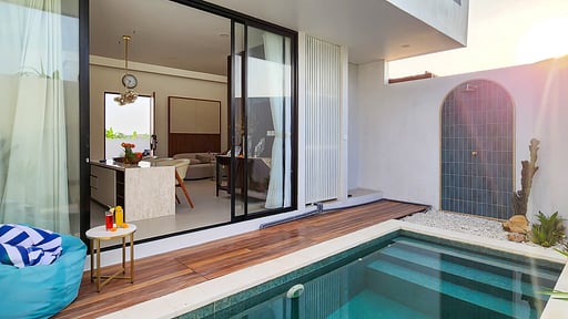 Villa Sorano Seminyak Piscina