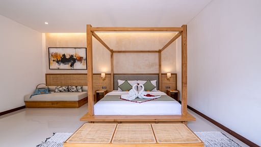 Villa Sorano Bedroom 2