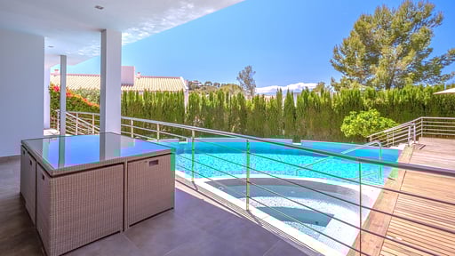 Villa Sorastra Terrasse