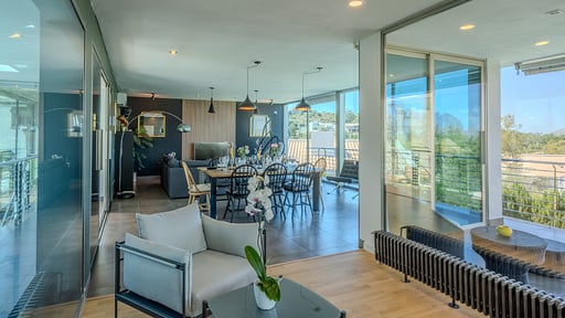 Villa Sorastra Salon