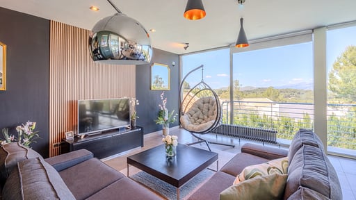 Villa Sorastra Salon