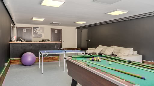 Villa Sorastra Billiard