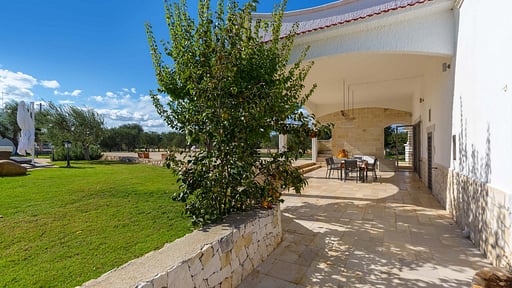 Villa Sorrentino Dining area