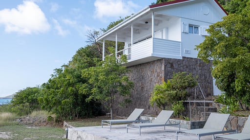 Villa Sous la Falaise Zwembad