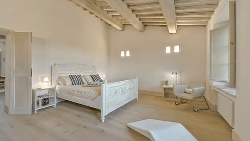 Villa Sovrano Schlafzimmer 1