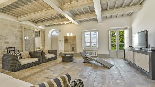 Villa Sovrano Medienraum