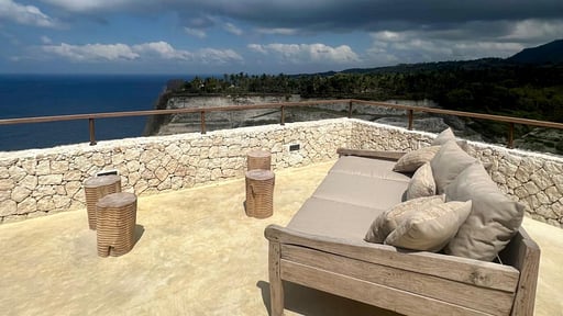 Villa Sowilo Rooftop lounge
