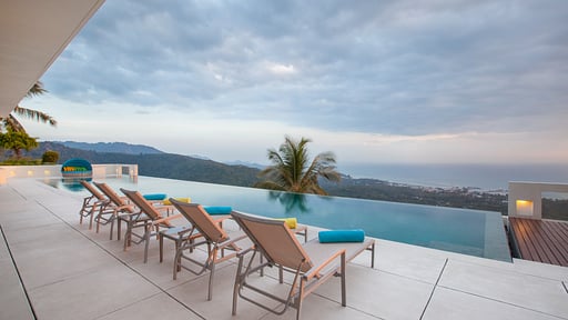 Villa Splash Swimming pool