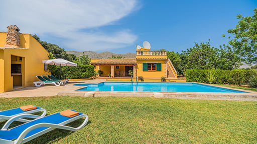 Villa Squash Swimming pool