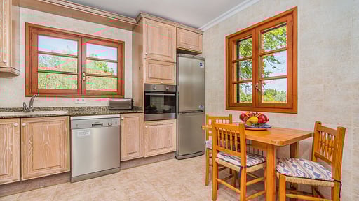 Villa Squash Kitchen