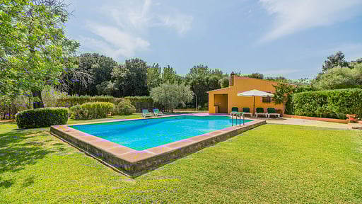 Villa Squash Swimming pool